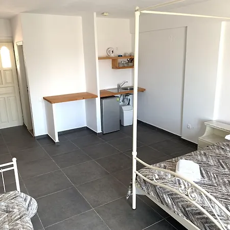 Sea View (adults Only) فندق