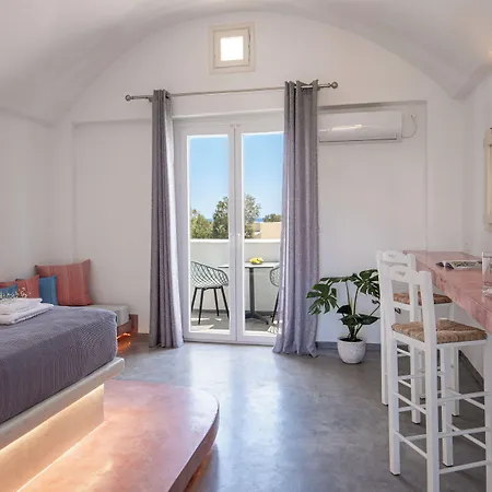 Sea View (adults Only) فندق