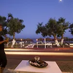 מלון Sea View (adults Only)